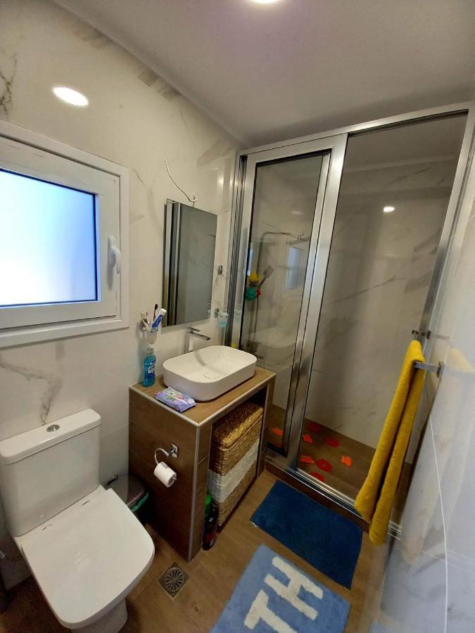 Guesthouse Eirini Porto Germeno Ngoại thất bức ảnh