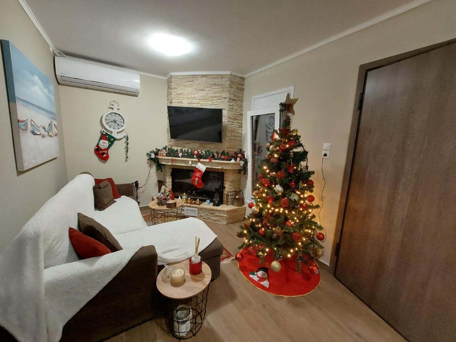 Guesthouse Eirini Porto Germeno Ngoại thất bức ảnh